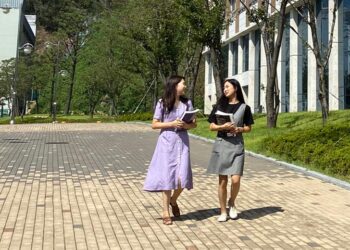 꿈을 조제하고 미래를 설계하다… ‘화장품 산업 진로’의 순간