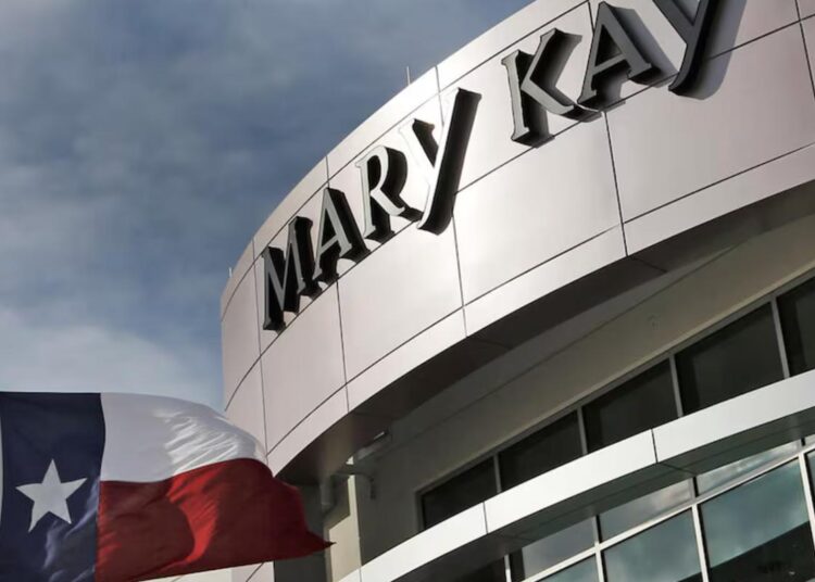 메리케이 글로벌 본사 매각이 시사하는 26년 뷰티 산업의 자산 경량화 전략과 리테일 혁신